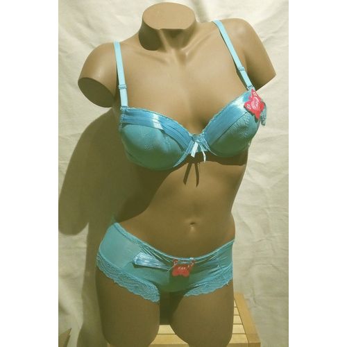 Ensemble Lingerie Avec Shorty Bonnet C