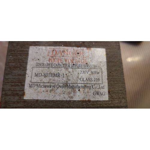 TRANSFORMATEUR H.T MD-801EMR-1 230V 50Hz Class 220 pour micro ondes Candy Hoover