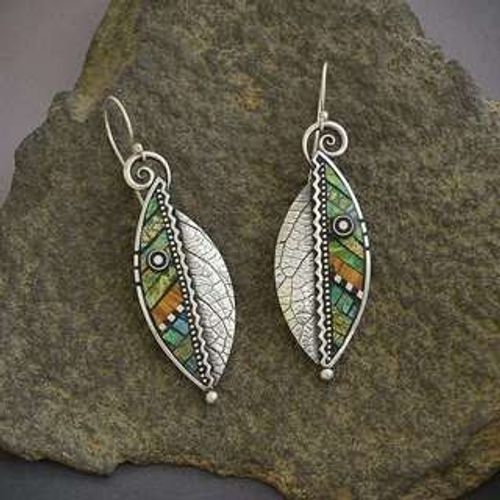 Personnalité Longues Boucles D'oreilles Abstraites Feuille Verte Irisée Créatives Boucles D'oreilles Feuille De Bois Artificiel Zigzag - Boucles D'oreilles Anciennes En Argent