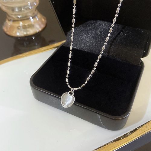 Coréen Argent Titane Acier Collier Filles Versatile Haut De Gamme Niche Perle Papillon Pendentif Clavicule Chaîne Bijoux-X916 Argent