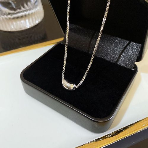 Coréen Argent Titane Acier Collier Filles Versatile Haut De Gamme Niche Perle Papillon Pendentif Clavicule Chaîne Bijoux-X266 Argent
