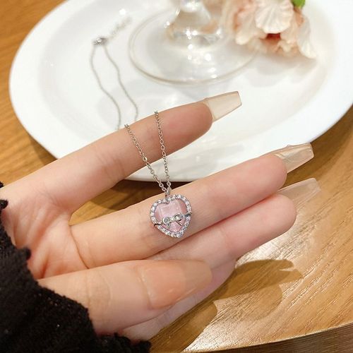 Coréen Argent Titane Acier Collier Filles Versatile Haut De Gamme Niche Perle Papillon Pendentif Clavicule Chaîne Bijoux-X1079 Argent
