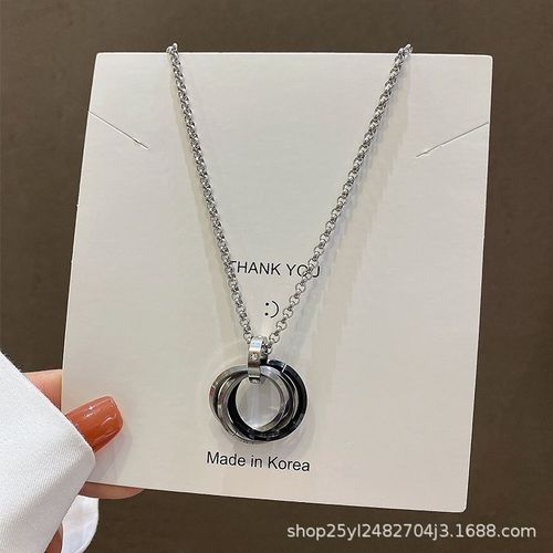 Titane Acier Collier Femme A La Mode Hip-Hop Rétro Pendentif Clavicule Chaîne Mâle Étoile Net Rouge Collier Accessoires-X345 Noir