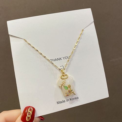 Style Ethnique Rétro Collier En Acier Au Titane Niche Féminine Lumiere Luxe Cheongsam Pendentif Mode Simple Clavicule Chaîne Bijoux-Sw-X218 Chaîne A Levres