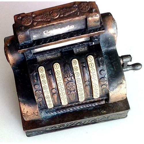 Caisse Enregistreuse Taille-Crayon National Contado . Play Me