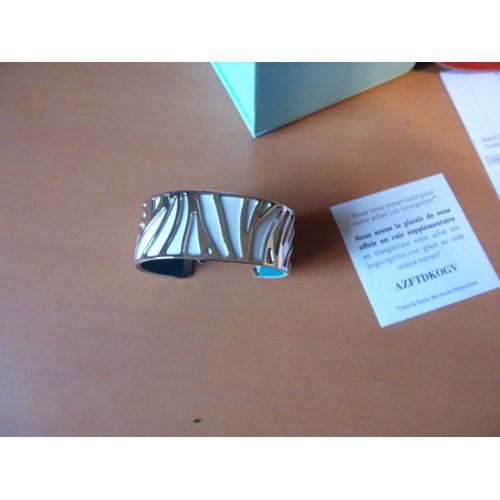 Bracelet Les Georgettes Avec Boite, Facture Et Une Bande Cuir De Rechange
