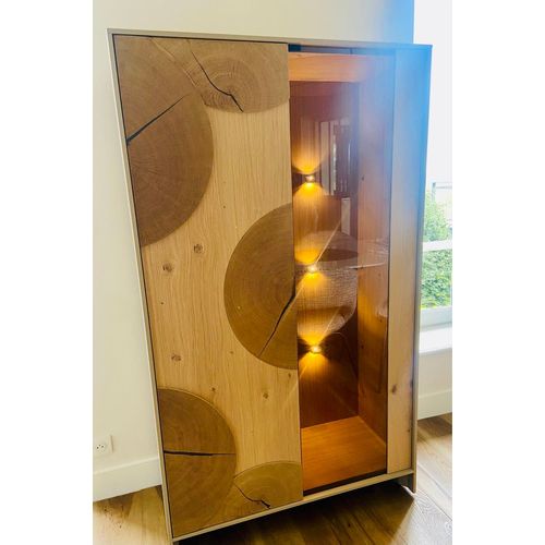 2 Vitrines Equinoxe Mobilier De France En Chaîne Et Verre Avec Éclairage Led