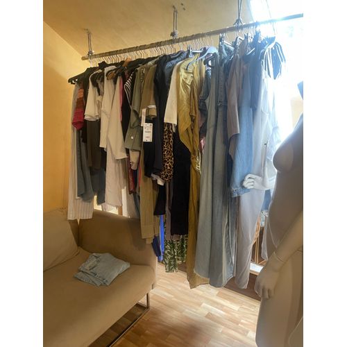Lot Vêtement Femme Zara Neuf Avec Etiquette