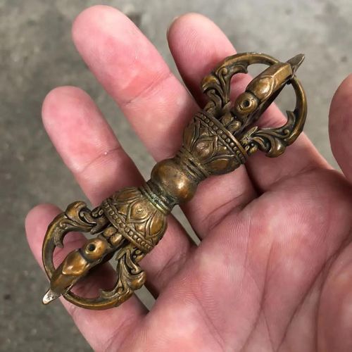 Outil Rituel Bouddhiste Tibétain En Laiton Bronze, Main Vajra Dorje