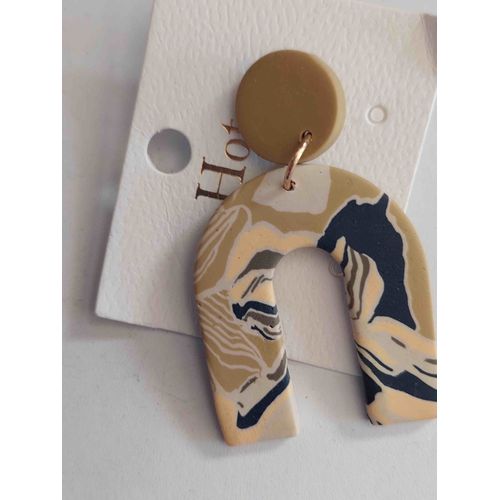 Broche Pin's Fer A Cheval Porte Bonheur