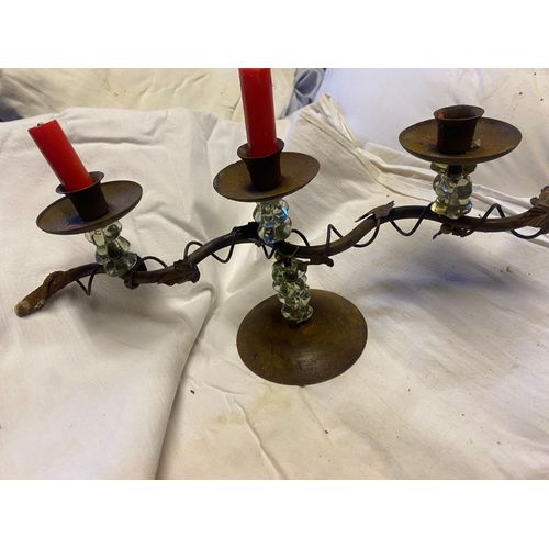 chandelier ancien fer et verre vigne