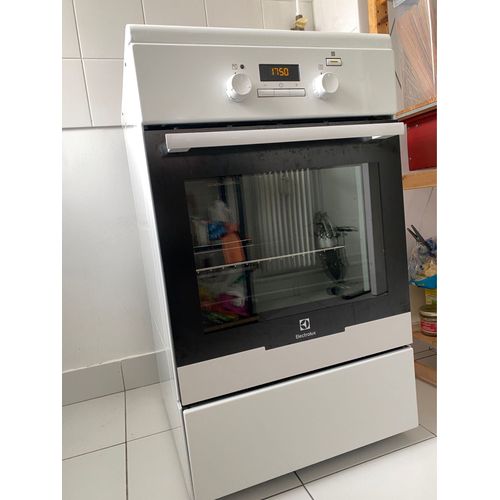 Cuisinière à Induction Electrolux en excellent état 