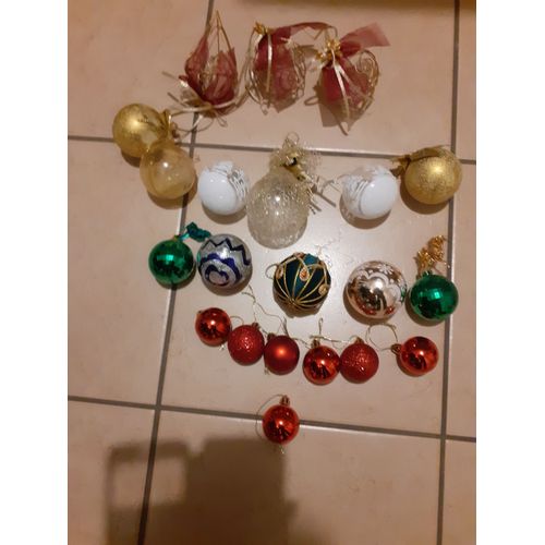 Lot de 21 boules varié multicolore