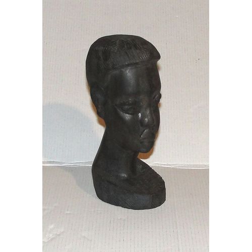 statuette africaine tête de femme noire en resine decoration de bureau