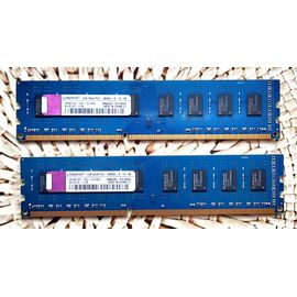 Kingston LOT DE 2 barrettes mémoire 2Go x 2 = 4 Go