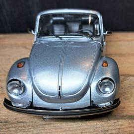 Volkswagen Coccinelle/Beetle 1303 Cabriolet 1973 Argent Norev Ref.188530 1/18-Norev
