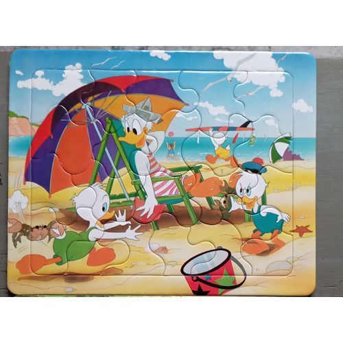 Puzzle Disney 22 Pièces Édition Nathan "Donald À La Plage"