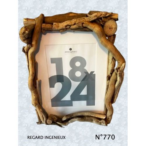 CADRE PHOTO BOIS FLOTTE N°770. FABRICATION ARTISANALE.