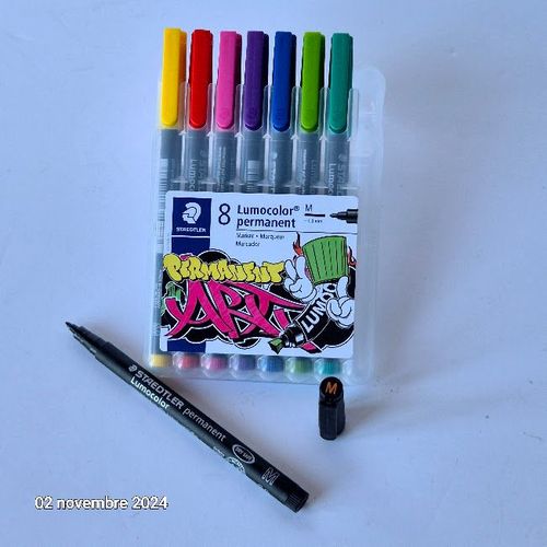 Feutres Marqueur Staedtler Permanent, Lot De 8 Couleurs , Pointe M , Pour Toutes Surfaces  Marqueur Universel