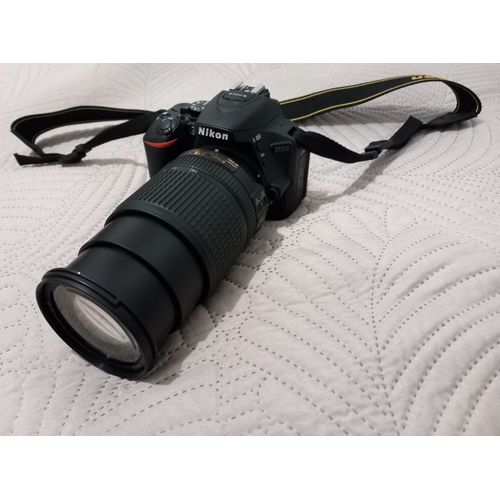 Nikon D5600 24.2 mpix + Objectif 18-140 VR Kit