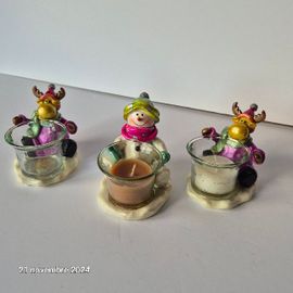 Lot de 3 photophores avec des cerfs du père Noel et le bonhomme de neige