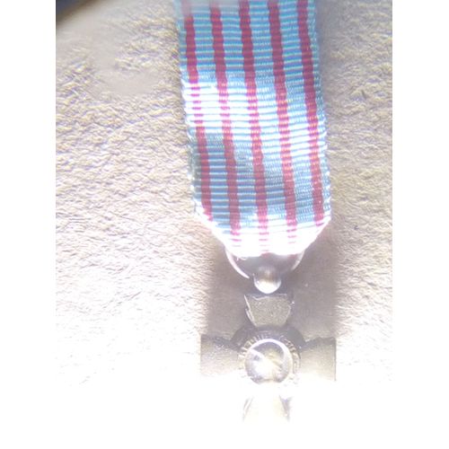 Médaille Militaire - Croix Du Combattant