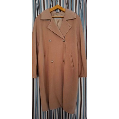Manteau Femme Max Mara Années 2000. Très Bon État Car Très Peu Porté C