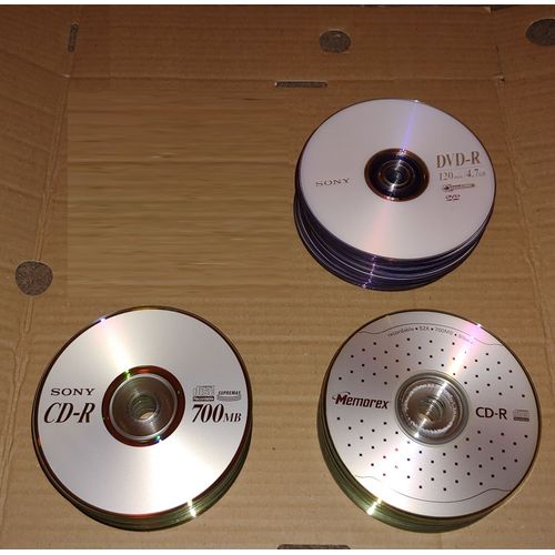 Lot CD-R DVD-R DVD-RW