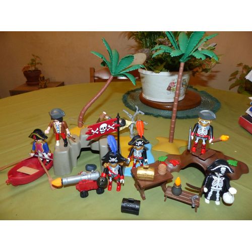 Gros Lot Playmobils Pirates / Pirates Fantomes / Ile
