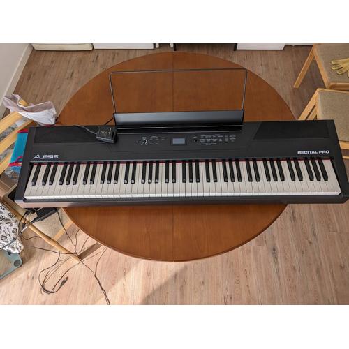 Piano Alesis Recital Pro