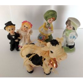 Lot 5 Figurines Personnages Décoration (Jeunes Mariés, Titi Parisien, Vache...)