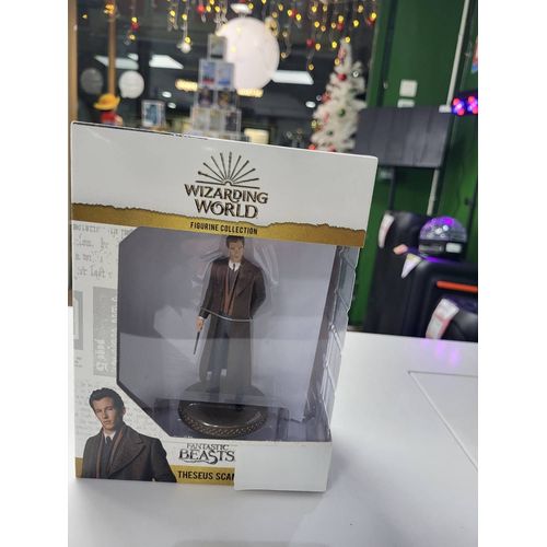 Figurine Des Animaux Fantastiques "Theseus Scamander"