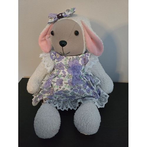 Poupée agneau de paques