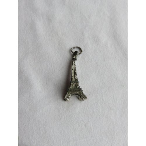 Pendentif Tour Eiffel