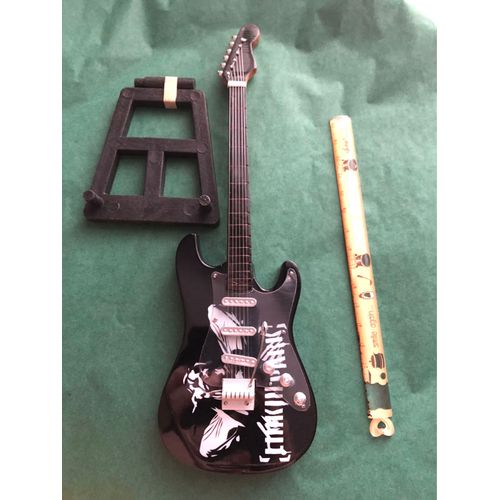 Guitare Miniature Linkin Park - 20 Cm 