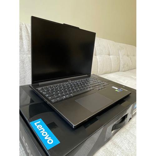 Lenovo Legion 7 - 16" Intel Core i7 12700h - 2.3 Ghz - Ram 8 Go - SSD 1 To