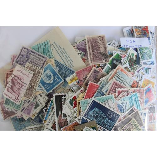 Etats-Unis 1200 Timbres Différents