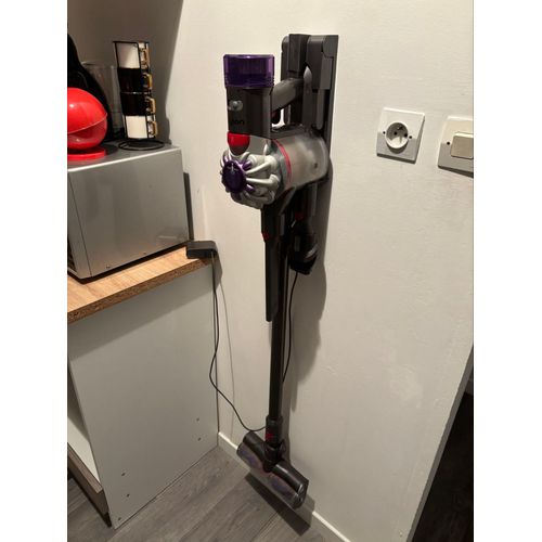 aspirateur dyson v8 absolute 