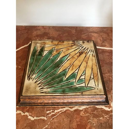 Très Beau Dessous De Table Vert Et Jaune Céramique Fleurs Vintage 23*23cm