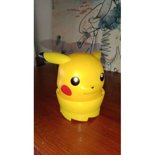 PRESSE AGRUME PIKACHU MCDO 2015