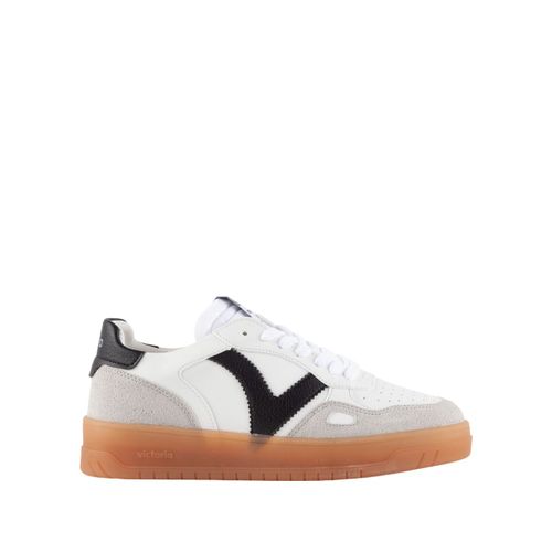 Victoria Baskets 1257126 Blanche Et Noire