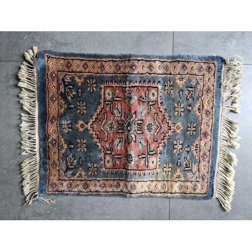 Tapis D'orient Noué À La Main 68 Cm X 45 Cm
