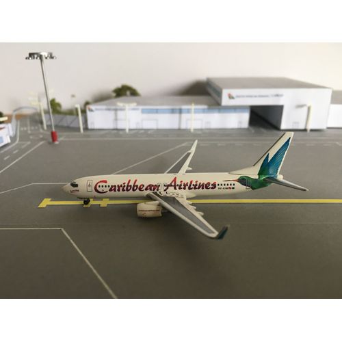 Herpa 1/500 506823 Caribbean Airlines B737-800