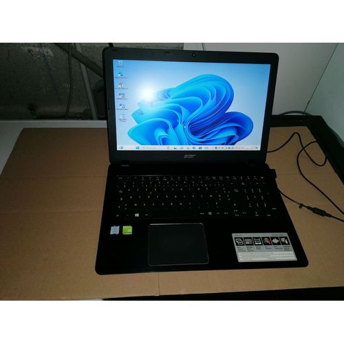 Acer Aspire F5-573G-57DS - 15.6" Intel Core i5 7200U - 2.5 Ghz - Ram 12 Go - SSD 256 Go + HDD 500 Go