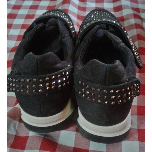 Baskets Velcro Primadonna Taille 37..