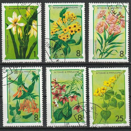 Série Complète De 6 Timbres Oblitérés Sao Tomé Et Principe. Fleurs N° 536 À 541