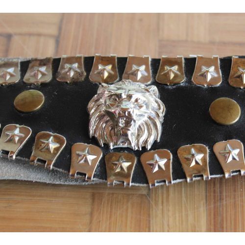 Belle Ceinture Pour Fillette En Cuir Noir, Rehaussèes De Splendides Décos Dont Une Tête De Lion .Long:70cm .(