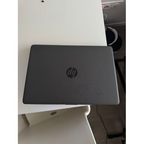 HP 240 G7 - 14" Intel Core i3 - 2.3 Ghz - Ram 4 Go - HDD 500 Go - QWERTY - Anglais