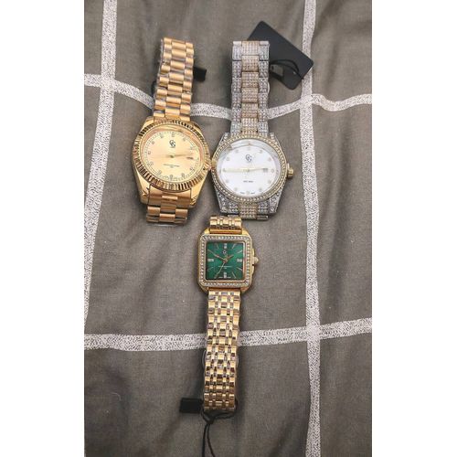 Lot De. 3 Montres Femmes A Pile