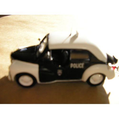 Renault 4cv Police 1947 Echel 1/43 Eme-Norev